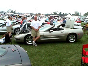 cl9812.jpg (23133 bytes)