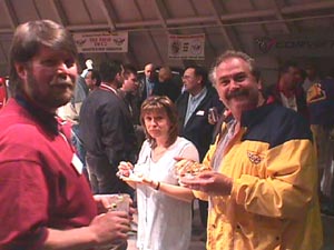 dinner5.jpg (25522 bytes)