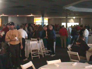 dinner2.jpg (21275 bytes)