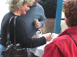 plant7.jpg (24060 bytes)